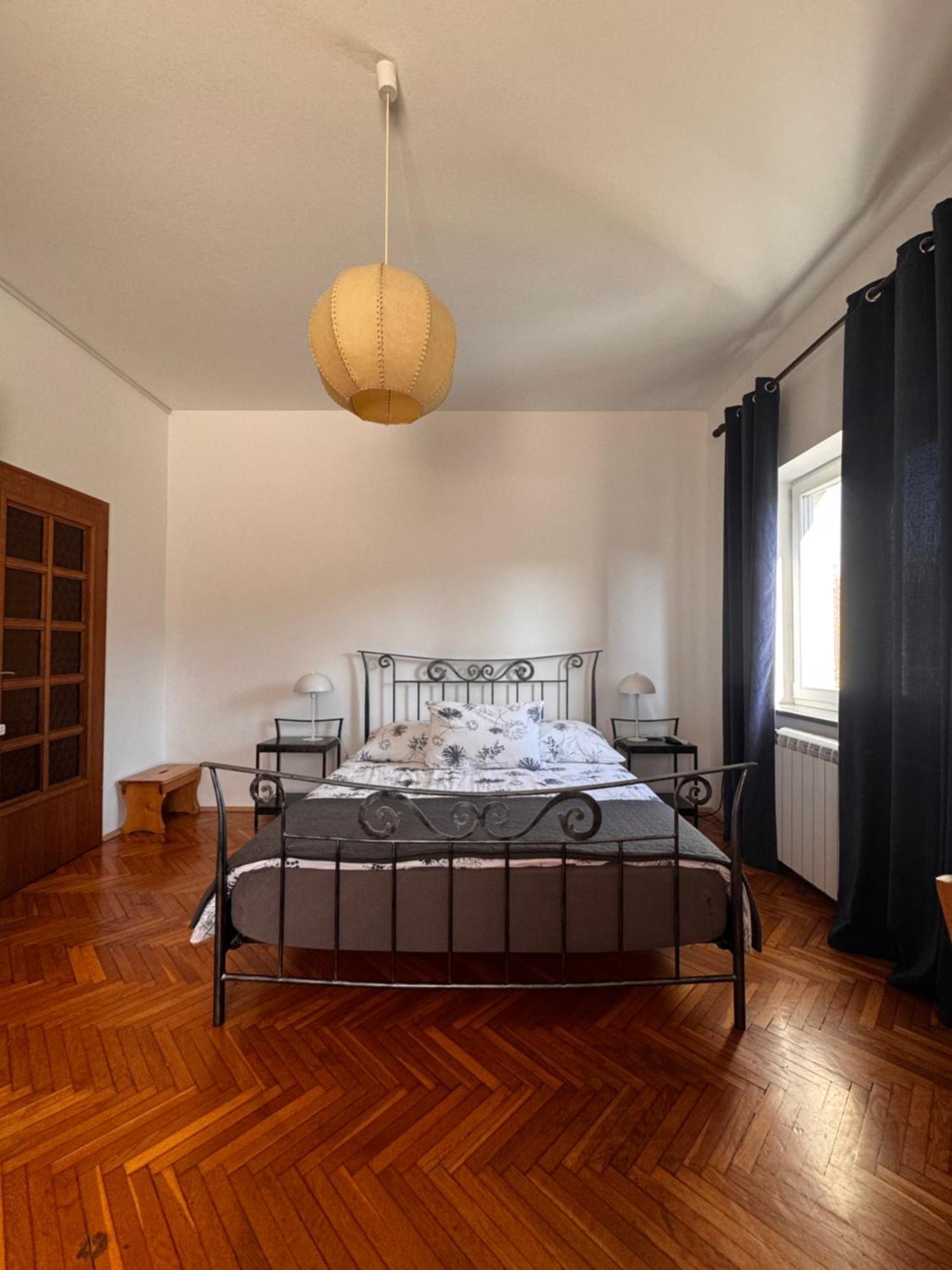 Bordon Wines, Estate With Accommodation Dekani Exterior foto